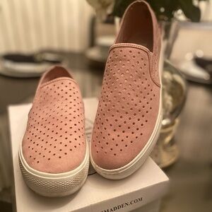 Steve Madden Owey Slip-on Shoes